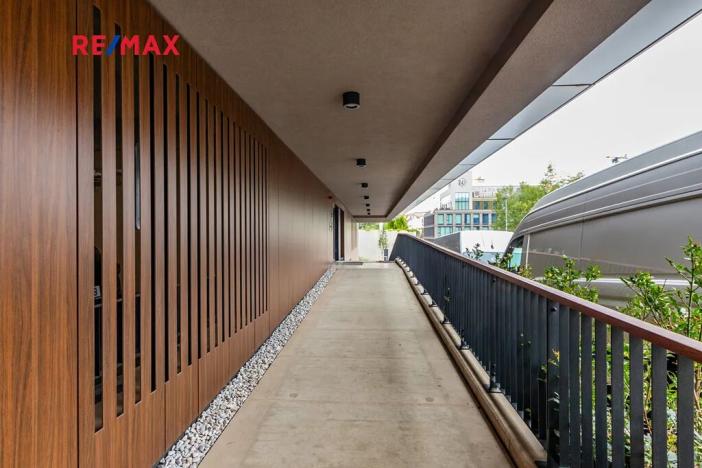 Prodej bytu 2+kk, Praha - Radlice, U Komína, 53 m2