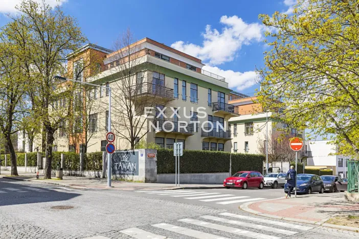 Prodej bytu 6+kk a větší, Praha - Bubeneč, Rooseveltova, 386 m2