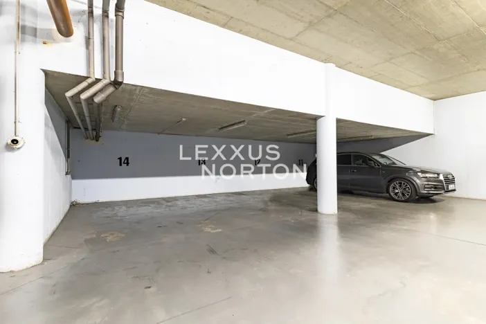 Prodej bytu 6+kk a větší, Praha - Bubeneč, Rooseveltova, 386 m2