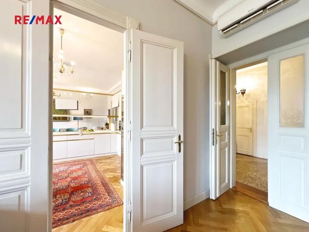 Prodej atypického bytu, Praha - Smíchov, Dienzenhoferovy sady, 119 m2