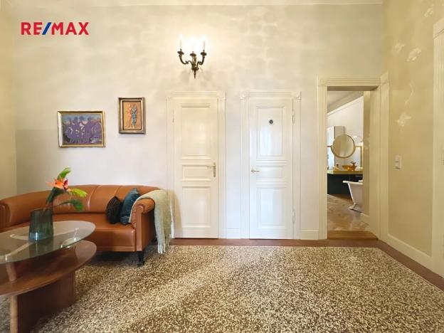 Prodej atypického bytu, Praha - Smíchov, Dienzenhoferovy sady, 119 m2