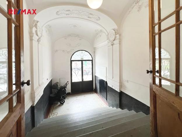 Prodej atypického bytu, Praha - Smíchov, Dienzenhoferovy sady, 119 m2