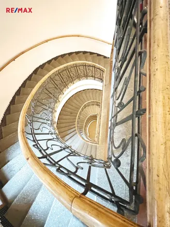 Prodej atypického bytu, Praha - Smíchov, Dienzenhoferovy sady, 119 m2