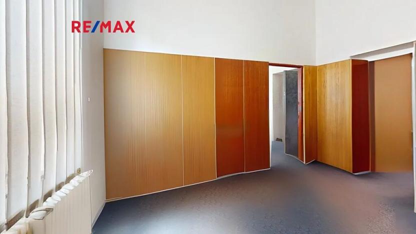 Prodej obchodního prostoru, Svitavy, 800 m2