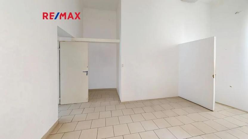 Prodej kanceláře, Svitavy, 800 m2