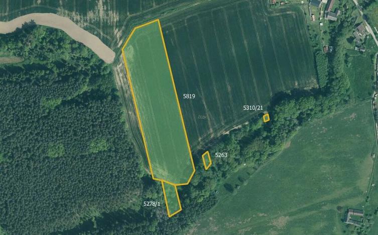 Prodej pole, Slabčice, 77267 m2