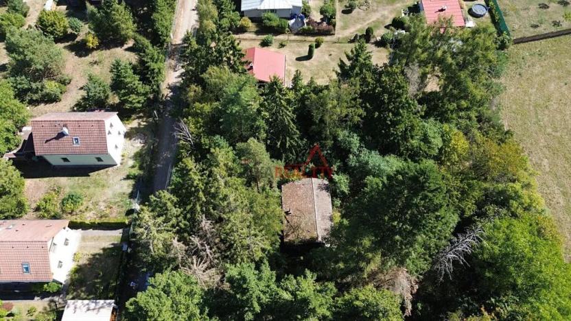 Prodej pozemku pro bydlení, Malá Hraštice, 858 m2