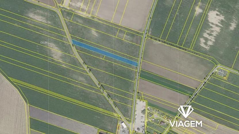 Prodej podílu pole, Radovesnice II, 1846 m2