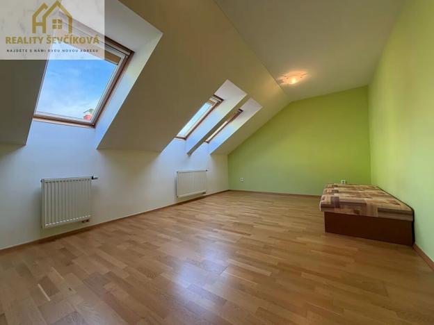 Prodej bytu 2+kk, Náchod, Šafránice, 86 m2