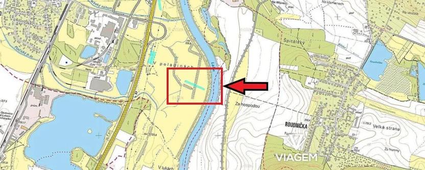 Prodej podílu pole, Hradec Králové, 925 m2