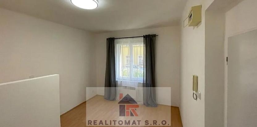 Prodej bytu 2+kk, Praha - Košíře, 50 m2