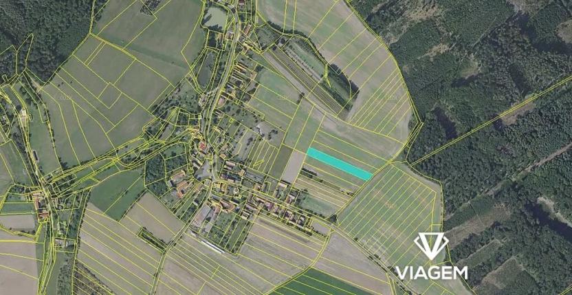 Prodej podílu pole, Košík, 1890 m2