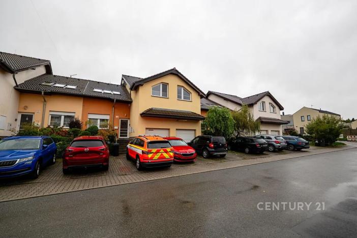 Pronájem atypického bytu, Starý Plzenec, Máchova, 60 m2