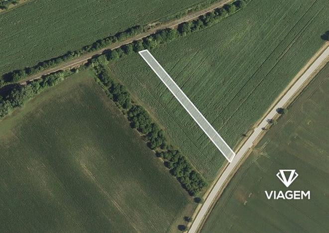 Prodej pole, Kobylí, 1800 m2