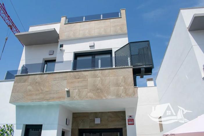 Prodej vily, Torrevieja, Španělsko, 95 m2