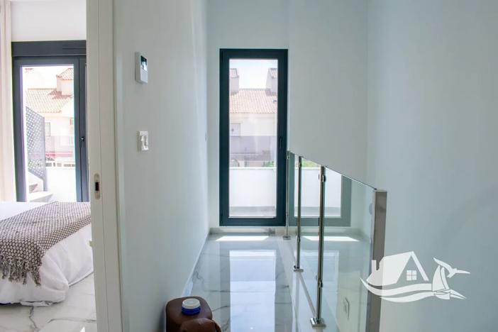 Prodej vily, Torrevieja, Španělsko, 95 m2