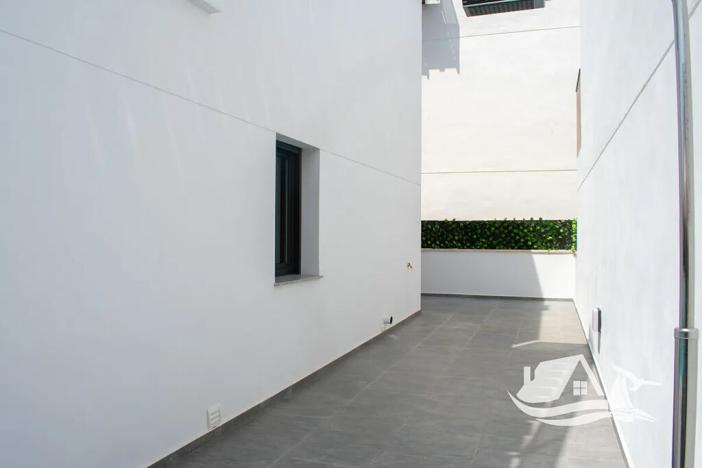 Prodej vily, Torrevieja, Španělsko, 95 m2