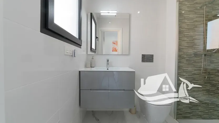 Prodej vily, Torrevieja, Španělsko, 95 m2