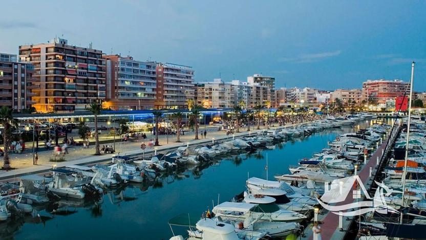 Prodej bytu 4+kk, Santa Pola, Španělsko, 100 m2