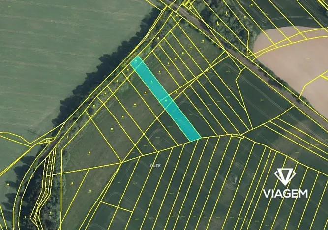 Prodej podílu pole, Hradec Králové, 1332 m2