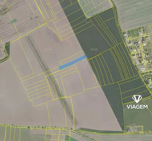 Prodej podílu pole, Praha - Královice, 1928 m2