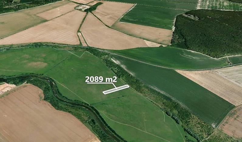 Prodej pole, Žiželice, 2089 m2