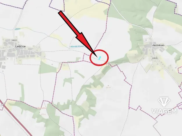 Prodej podílu pole, Jeviněves, 727 m2