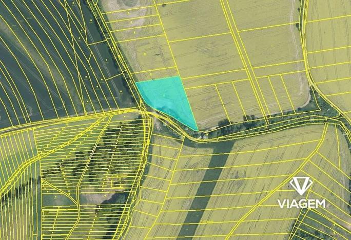 Prodej podílu pole, Soběsuky, 1652 m2