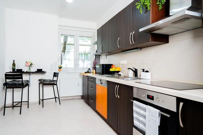 Prodej bytu 2+1, Praha - Žižkov, Biskupcova, 72 m2