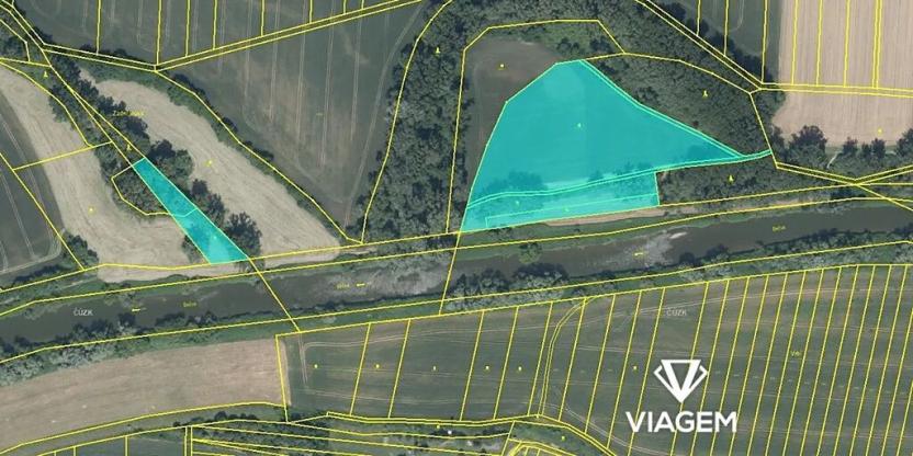 Prodej podílu pole, Troubky, 2358 m2