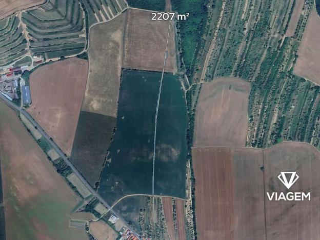 Prodej pole, Hluk, 2207 m2
