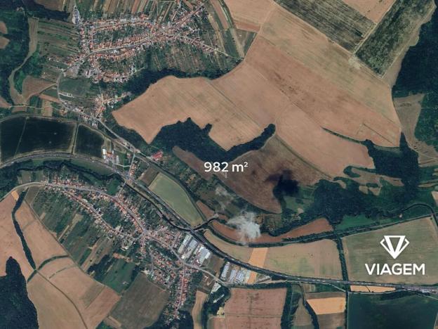 Prodej podílu pole, Popovice, 327 m2