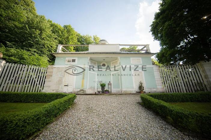 Prodej ubytování, Nové Hrady, 880 m2