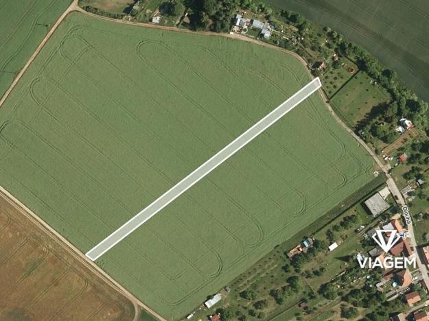 Prodej podílu pole, Kuchařovice, 684 m2