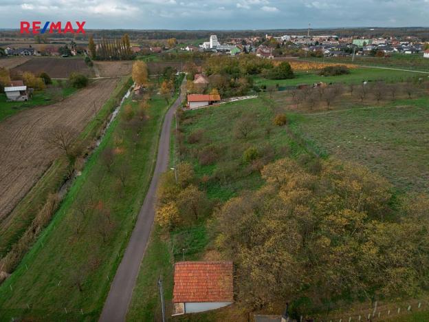 Prodej pozemku pro bydlení, Novosedly, 2412 m2