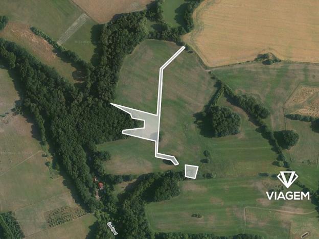 Prodej podílu pole, Kamenice, 1598 m2