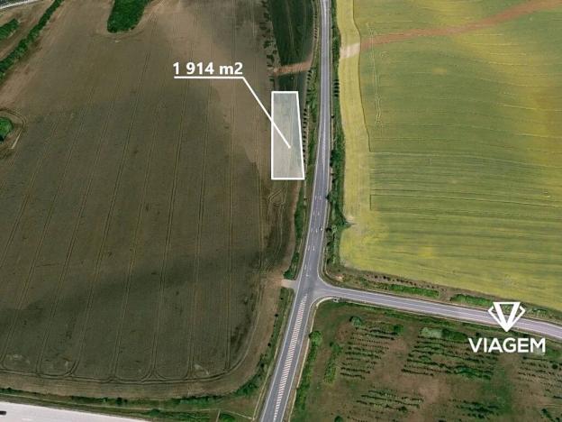 Prodej podílu pole, Bezměrov, 1434 m2