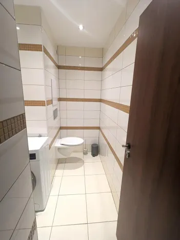 Pronájem bytu 1+kk, Ústí nad Labem, Obvodová, 32 m2