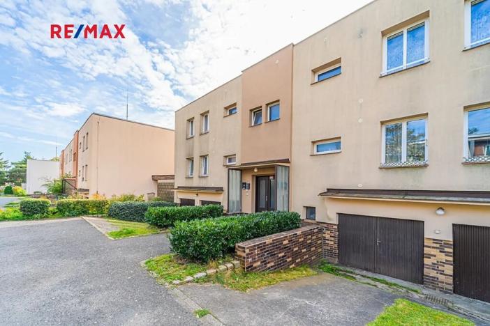 Prodej bytu 3+1, Hostivice, Na Pískách, 69 m2