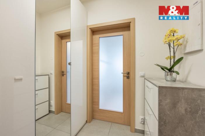 Prodej bytu 1+kk, Praha - Karlín, Nekvasilova, 38 m2