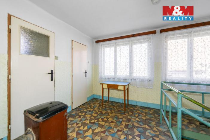 Prodej rodinného domu, Běštín, 285 m2