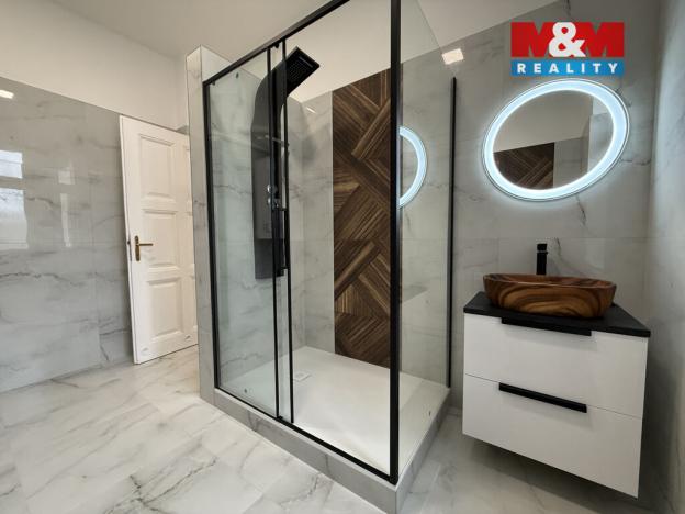 Pronájem bytu 3+1, Karviná - Fryštát, Masarykovo nám., 120 m2