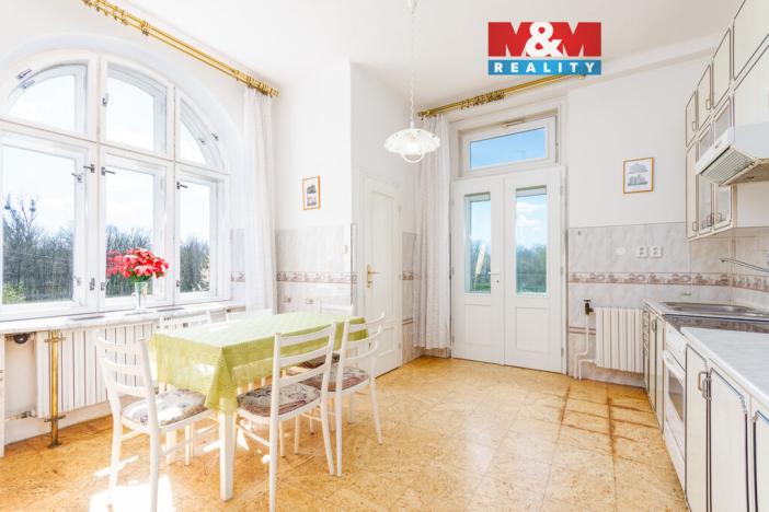 Prodej atypického bytu, Orlová - Město, Fr. Palackého, 130 m2