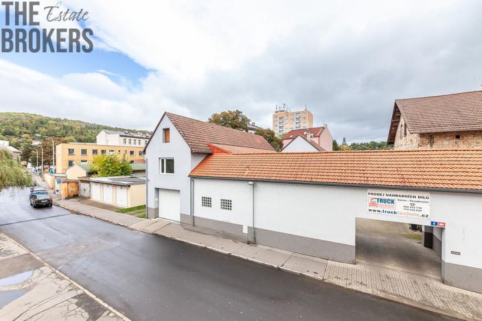 Pronájem bytu 1+kk, Ústí nad Labem - Krásné Březno, Družstevní, 36 m2