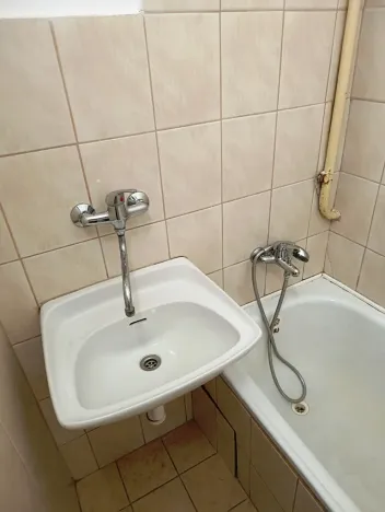 Pronájem bytu 1+1, Prostějov, Poděbradovo nám., 41 m2