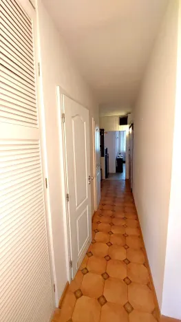 Prodej bytu 3+1, Praha - Horní Měcholupy, Livornská, 74 m2