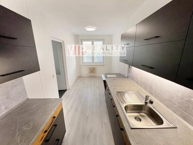 Pronájem bytu 4+1, Brno, Bzenecká, 85 m2