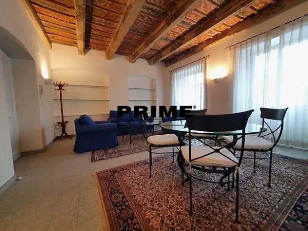 Pronájem bytu 3+1, Praha - Malá Strana, Hroznová, 73 m2