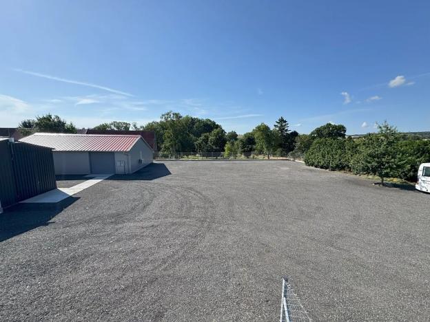 Pronájem komerčního pozemku, Malotice, 600 m2