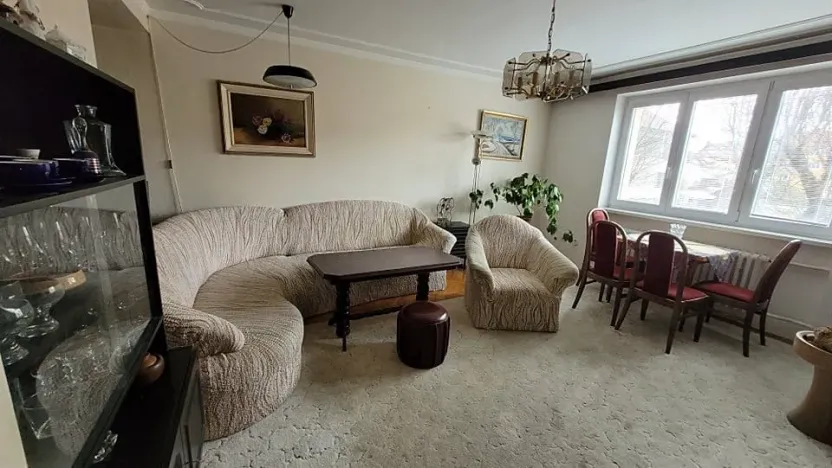 Prodej bytu 3+1, Uherské Hradiště, Mojmírova, 75 m2